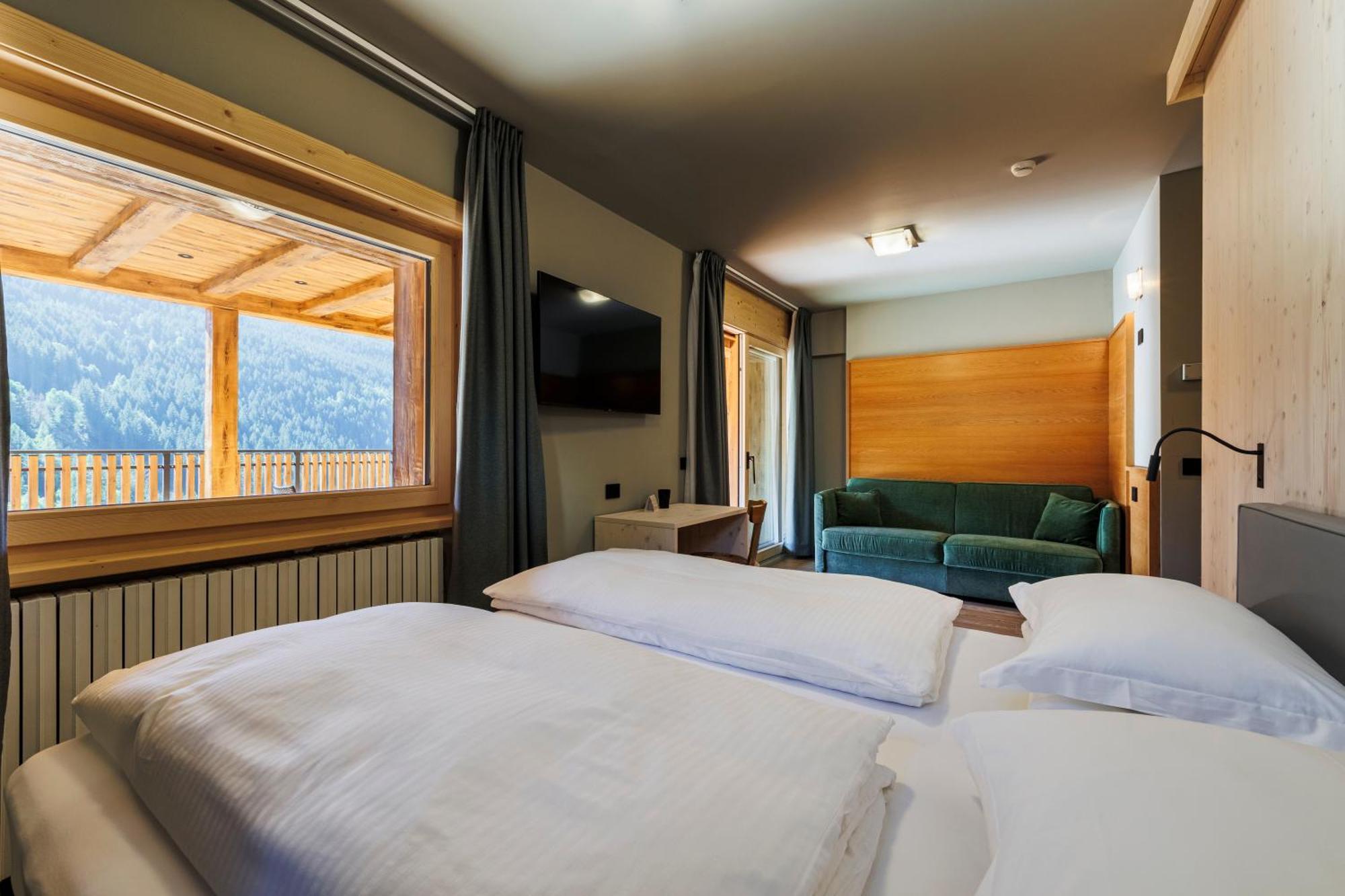 Hotel Miravalle อิโซแลคเชีย ภายนอก รูปภาพ