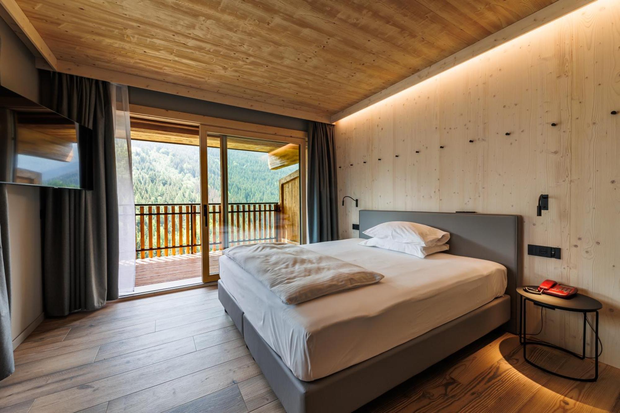 Hotel Miravalle อิโซแลคเชีย ภายนอก รูปภาพ