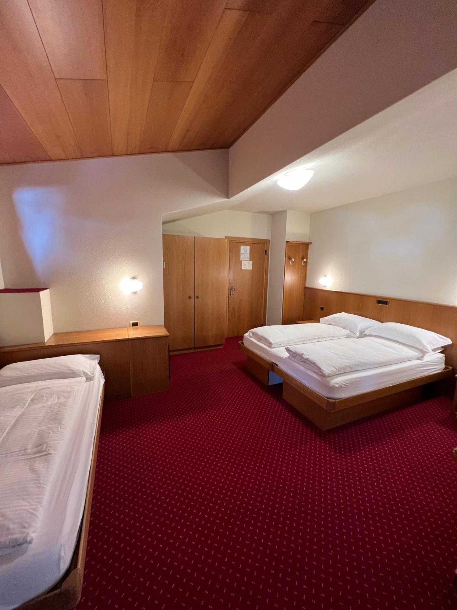 Hotel Miravalle อิโซแลคเชีย ห้อง รูปภาพ