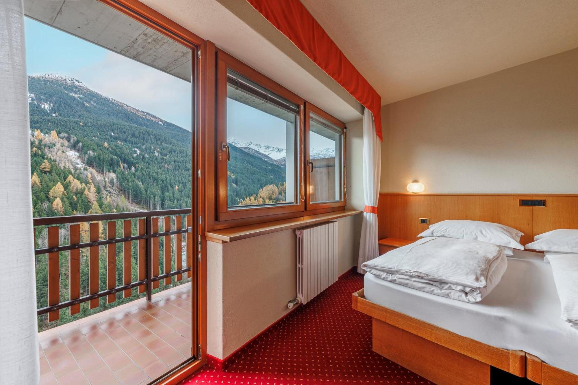 Hotel Miravalle อิโซแลคเชีย ภายนอก รูปภาพ
